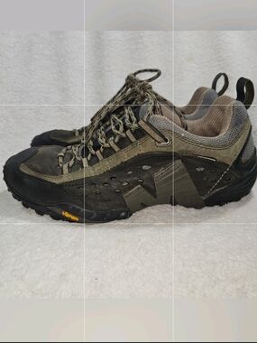 Merrell Men's Olive/Tan Trail Running Shoes